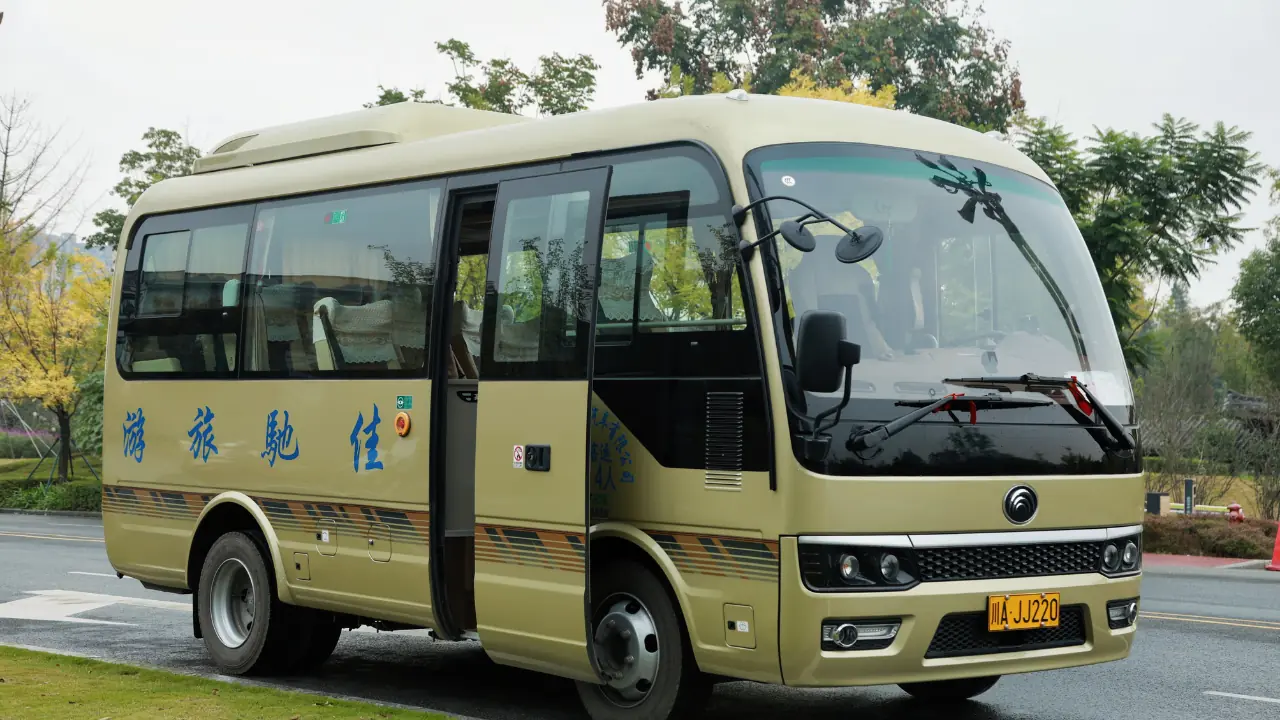 14-Seat Minibus reference vehicle